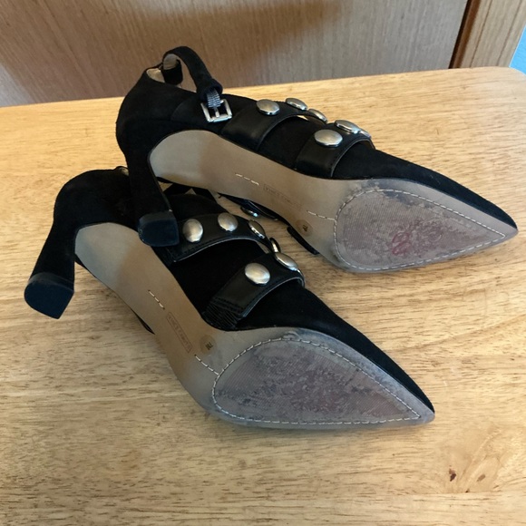Vince CAMUTO KRELLEN black leather high heels with silver studs, ankle strap, 7M - Picture 7 of 9